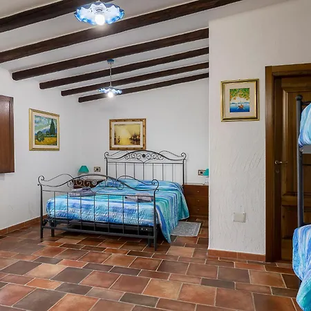 Maison d'hôtes Baralla 4*